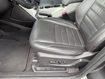 2015 Ford C-Max SEL   - Photo 13 - Poulsbo, WA 98370