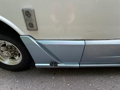 2004 Roadtrek Popular 210 - Photo 25 - Poulsbo, WA 98370