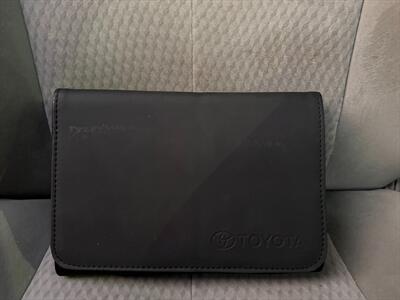 2010 Toyota Camry LE   - Photo 25 - Poulsbo, WA 98370