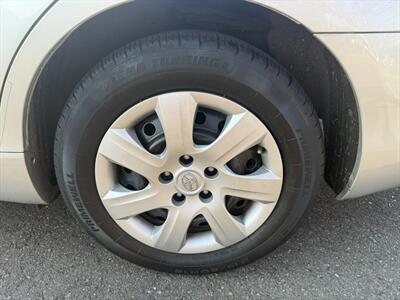2010 Toyota Camry LE   - Photo 13 - Poulsbo, WA 98370