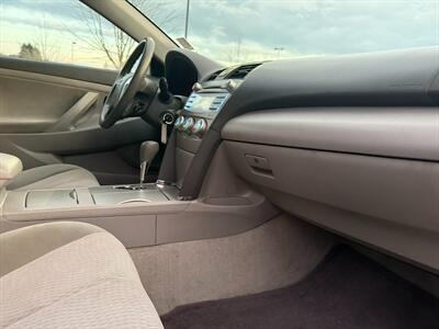 2010 Toyota Camry LE   - Photo 24 - Poulsbo, WA 98370