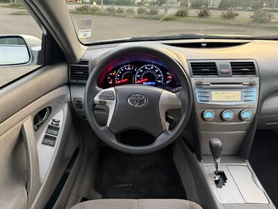 2010 Toyota Camry LE   - Photo 14 - Poulsbo, WA 98370