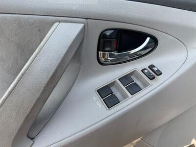 2010 Toyota Camry LE   - Photo 17 - Poulsbo, WA 98370