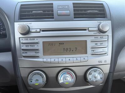 2010 Toyota Camry LE   - Photo 10 - Poulsbo, WA 98370