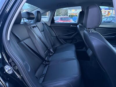 2020 Volkswagen Jetta SE   - Photo 20 - Poulsbo, WA 98370