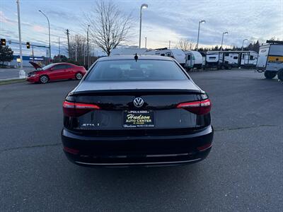 2020 Volkswagen Jetta SE   - Photo 6 - Poulsbo, WA 98370