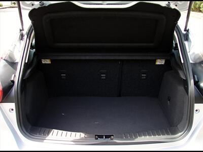 2015 Ford Focus SE   - Photo 7 - Poulsbo, WA 98370