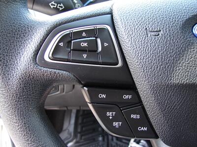 2015 Ford Focus SE   - Photo 14 - Poulsbo, WA 98370