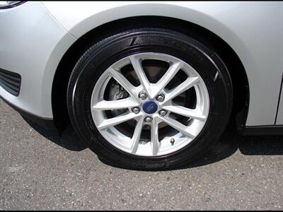 2015 Ford Focus SE   - Photo 24 - Poulsbo, WA 98370