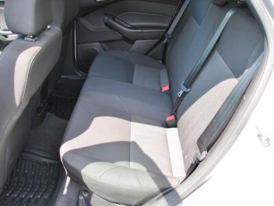 2015 Ford Focus SE   - Photo 20 - Poulsbo, WA 98370