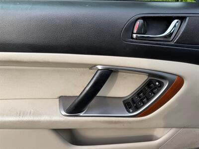 2006 Subaru Outback 2.5i   - Photo 14 - Poulsbo, WA 98370