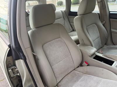 2006 Subaru Outback 2.5i   - Photo 20 - Poulsbo, WA 98370