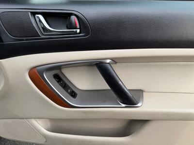 2006 Subaru Outback 2.5i   - Photo 18 - Poulsbo, WA 98370