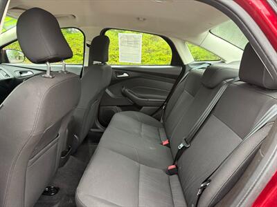 2016 Ford Focus SE   - Photo 29 - Poulsbo, WA 98370