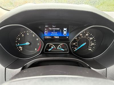 2016 Ford Focus SE   - Photo 15 - Poulsbo, WA 98370