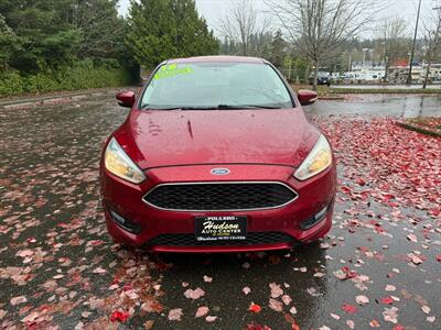 2016 Ford Focus SE   - Photo 2 - Poulsbo, WA 98370