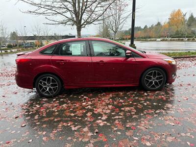 2016 Ford Focus SE   - Photo 4 - Poulsbo, WA 98370