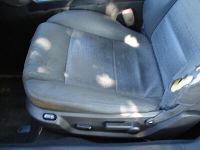 2006 Ford Mustang Coupe   - Photo 10 - Poulsbo, WA 98370