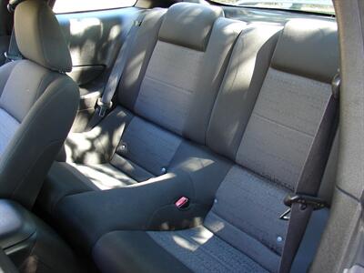 2006 Ford Mustang Coupe   - Photo 19 - Poulsbo, WA 98370