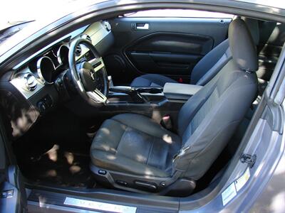 2006 Ford Mustang Coupe   - Photo 9 - Poulsbo, WA 98370
