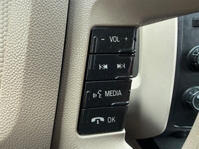 2010 Ford Escape XLS   - Photo 18 - Poulsbo, WA 98370