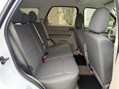 2010 Ford Escape XLS   - Photo 24 - Poulsbo, WA 98370