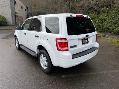 2010 Ford Escape XLS   - Photo 9 - Poulsbo, WA 98370