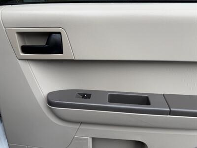 2010 Ford Escape XLS   - Photo 27 - Poulsbo, WA 98370