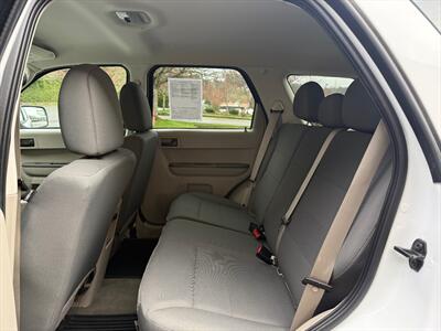2010 Ford Escape XLS   - Photo 30 - Poulsbo, WA 98370