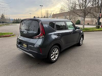 2024 Kia Soul LX   - Photo 3 - Poulsbo, WA 98370
