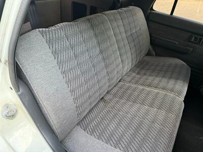 1991 Toyota 4Runner SR5 V6   - Photo 19 - Poulsbo, WA 98370
