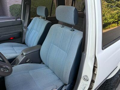 1991 Toyota 4Runner SR5 V6   - Photo 10 - Poulsbo, WA 98370