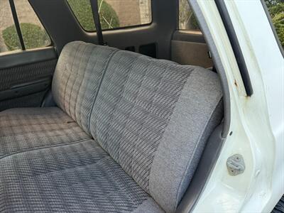 1991 Toyota 4Runner SR5 V6   - Photo 23 - Poulsbo, WA 98370