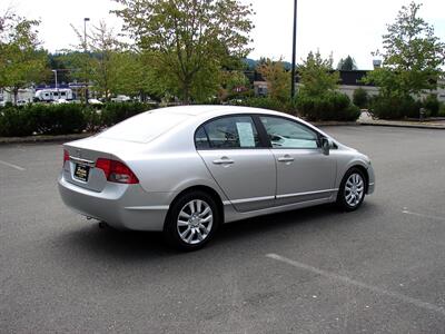 2010 Honda Civic LX   - Photo 5 - Poulsbo, WA 98370
