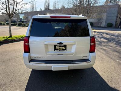 2018 Chevrolet Suburban Premier   - Photo 9 - Poulsbo, WA 98370