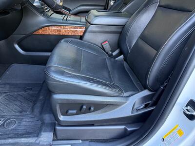 2018 Chevrolet Suburban Premier   - Photo 10 - Poulsbo, WA 98370