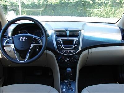 2015 Hyundai Accent GLS   - Photo 14 - Poulsbo, WA 98370