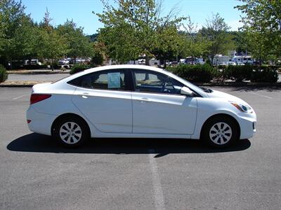 2015 Hyundai Accent GLS   - Photo 4 - Poulsbo, WA 98370