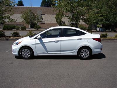 2015 Hyundai Accent GLS   - Photo 9 - Poulsbo, WA 98370