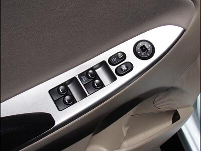 2015 Hyundai Accent GLS   - Photo 12 - Poulsbo, WA 98370
