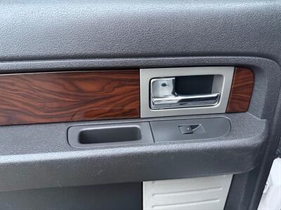 2012 Ford F-150 Lariat  SuperCrew - Photo 19 - Poulsbo, WA 98370