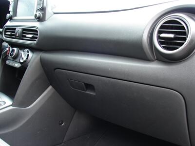 2018 Hyundai Kona SE   - Photo 29 - Poulsbo, WA 98370
