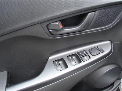 2018 Hyundai Kona SE   - Photo 17 - Poulsbo, WA 98370