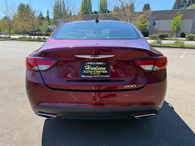 2015 Chrysler 200 Series S   - Photo 6 - Poulsbo, WA 98370