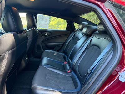 2015 Chrysler 200 Series S   - Photo 27 - Poulsbo, WA 98370