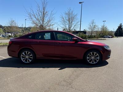 2015 Chrysler 200 Series S   - Photo 4 - Poulsbo, WA 98370