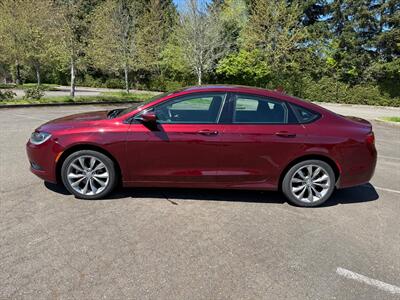 2015 Chrysler 200 Series S   - Photo 9 - Poulsbo, WA 98370