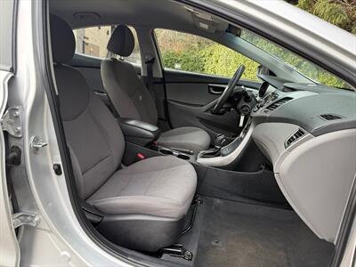 2016 Hyundai Elantra SE   - Photo 19 - Poulsbo, WA 98370