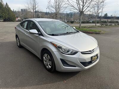 2016 Hyundai Elantra SE   - Photo 3 - Poulsbo, WA 98370