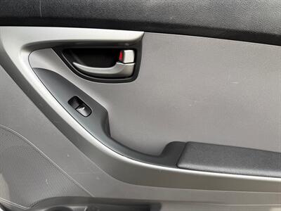 2016 Hyundai Elantra SE   - Photo 24 - Poulsbo, WA 98370